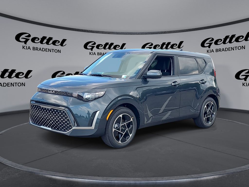 2025 Kia Soul EX's photo
