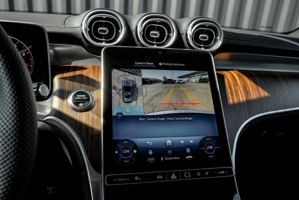 2026 Mercedes Benz GLC 300 4MATIC photo 14