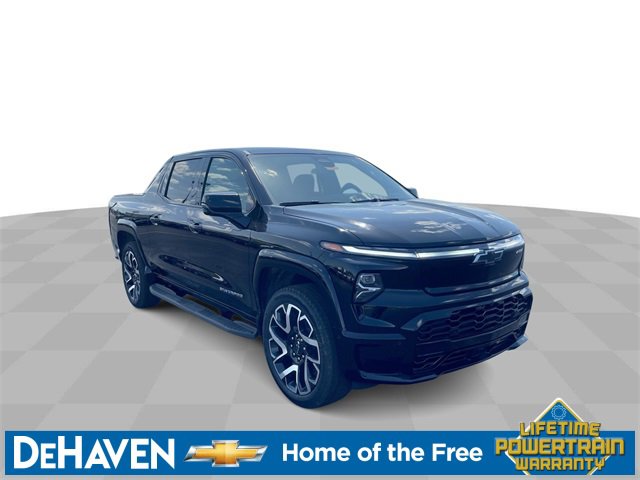 2025 Chevrolet Silverado EV RST photo 2