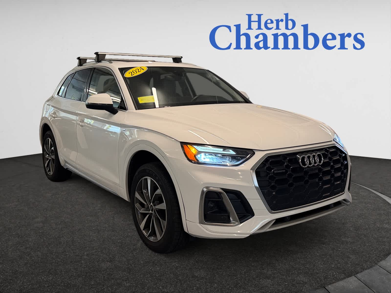 2024 Audi Q5 Premium Plus's photo