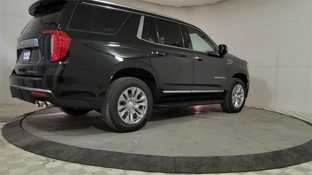 2024 GMC YUKON - Image 6