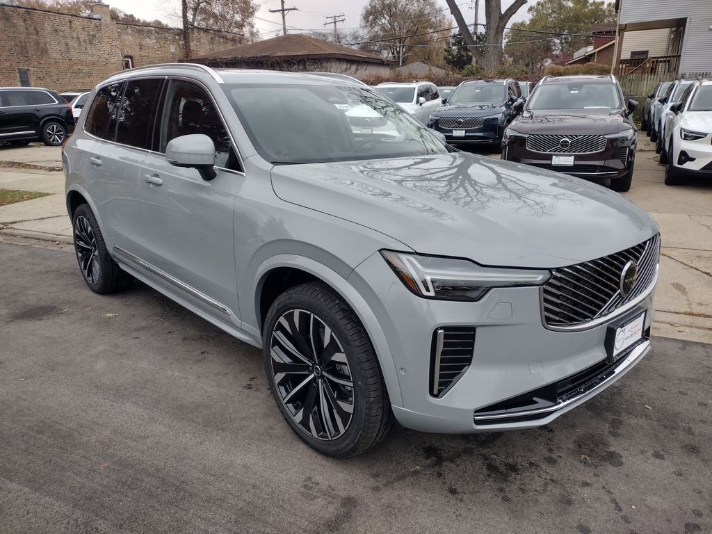 2026 VOLVO XC90 - Image 3