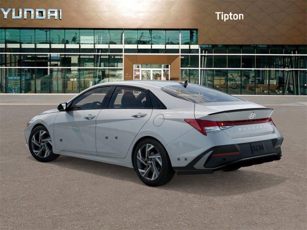 2025 Hyundai Elantra SEL Sport photo 4