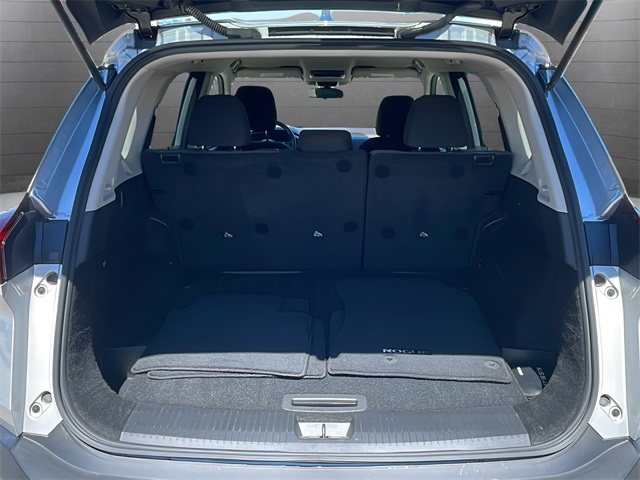2023 Nissan Rogue SV photo 40
