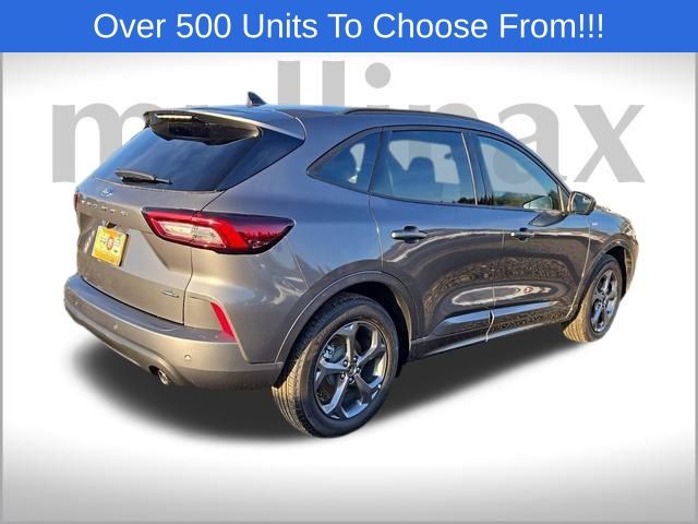 2024 Ford Escape Hybrid ST-Line Select photo 3