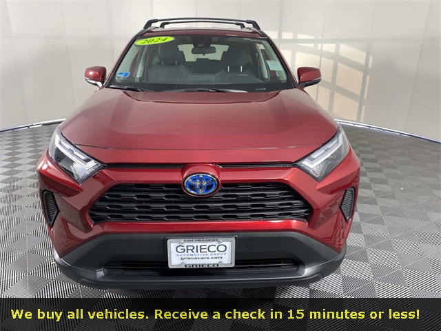 2024 Toyota RAV4 Hybrid XLE photo 2