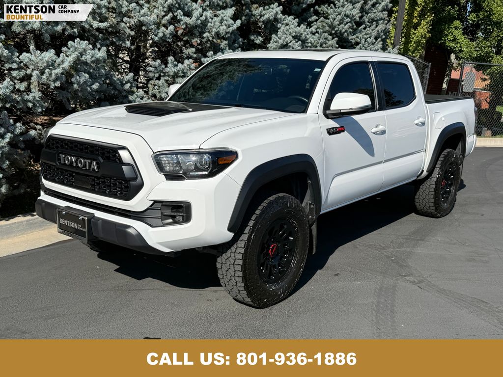 2019 Toyota Tacoma TRD Pro photo 3