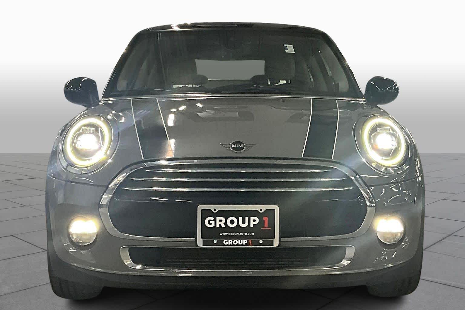 2019 Mini Cooper 2 Door Hardtop photo 3