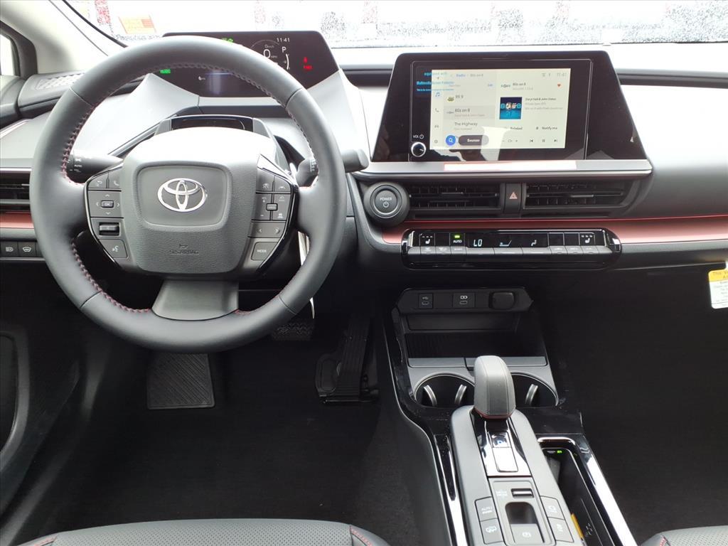 2026 Toyota Prius Plug-in Hybrid XSE photo 12