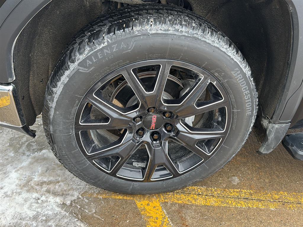 Used 2022 GMC Sierra 1500 Limited SLT with VIN 3GTU9DEL5NG118579 for sale in Winona, Minnesota