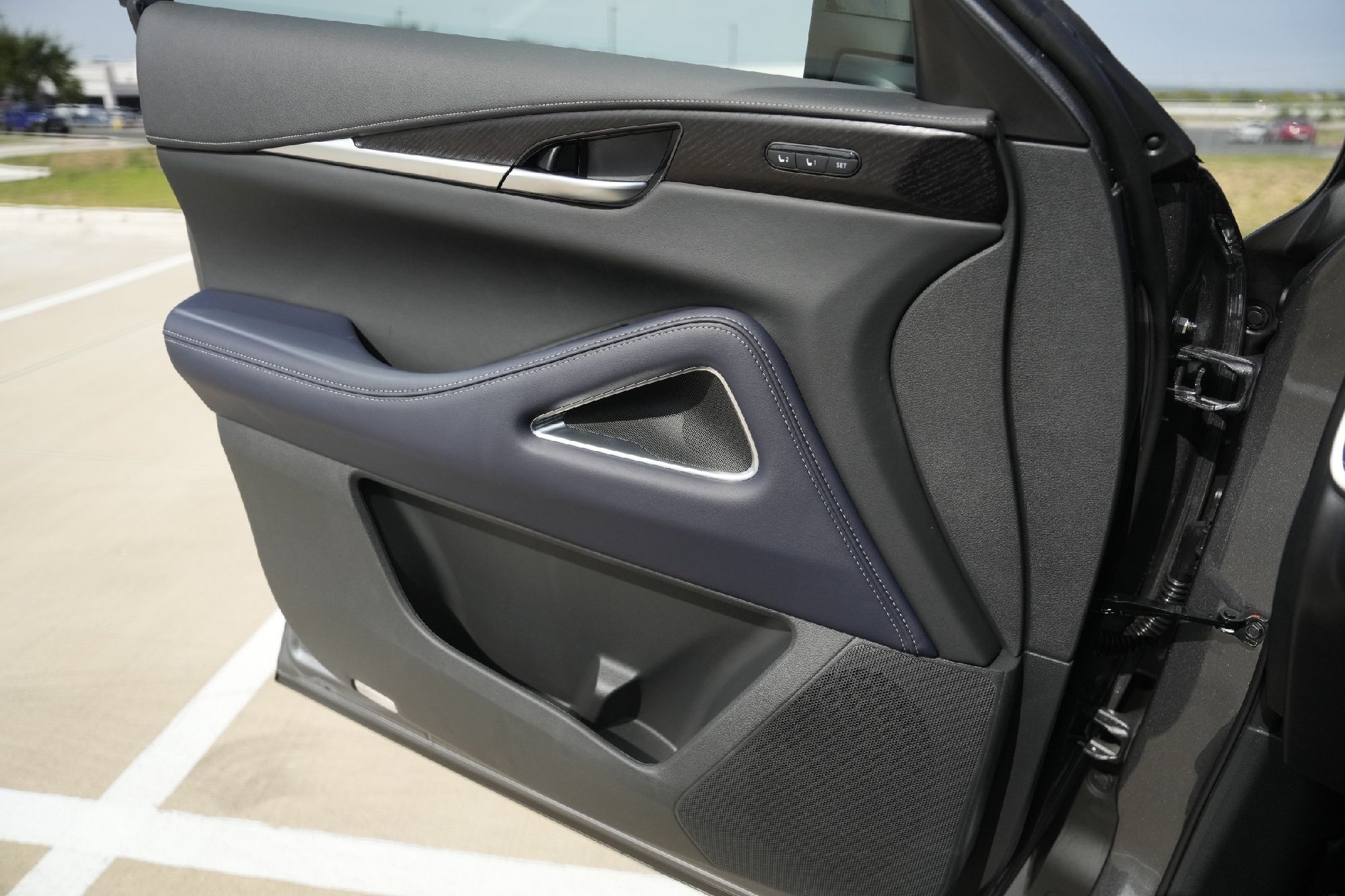 2026 Infiniti QX60 AWD photo 9