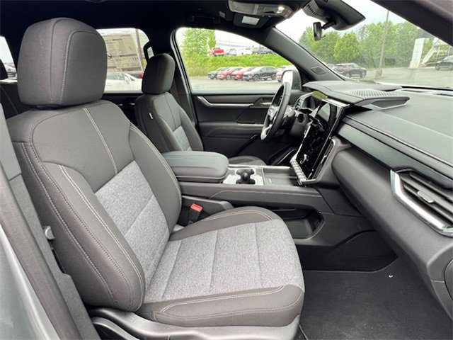 2025 Gmc Acadia Elevation photo 18