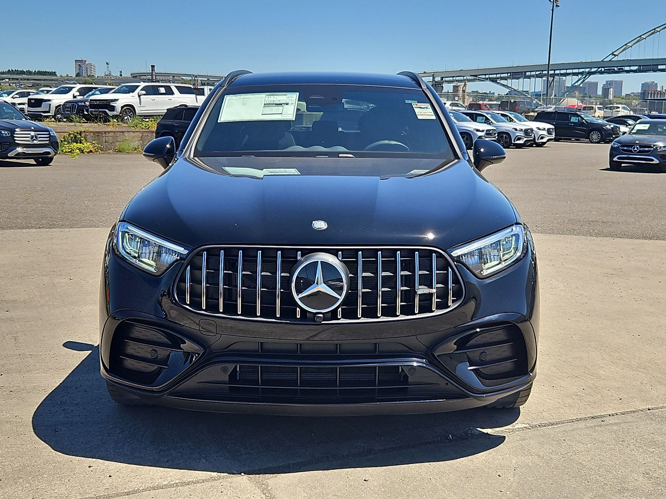 2025 Mercedes Benz GLC AMG 43 4MATIC photo 4