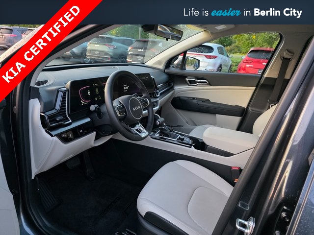2025 Kia Sportage EX photo 9