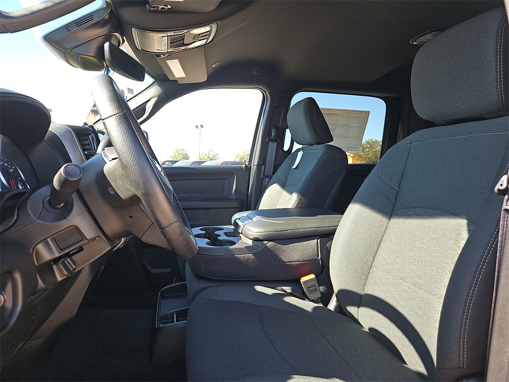 2026 Ram 2500 Tradesman photo 15