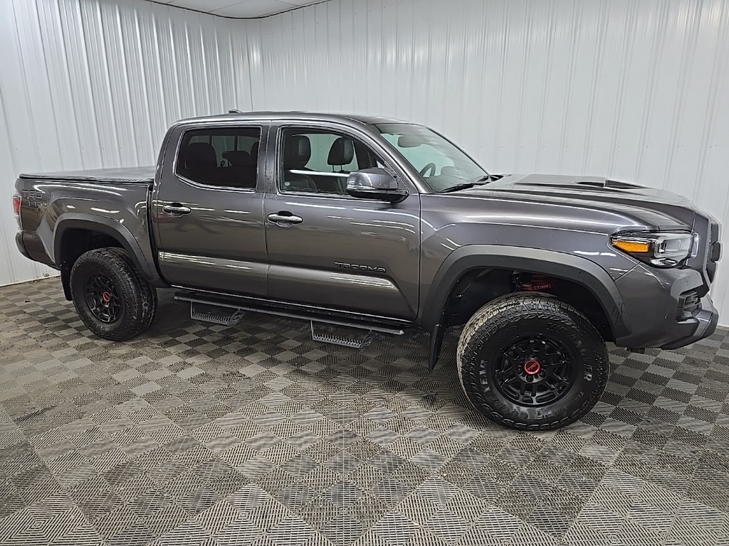2022 Toyota Tacoma TRD Pro's photo