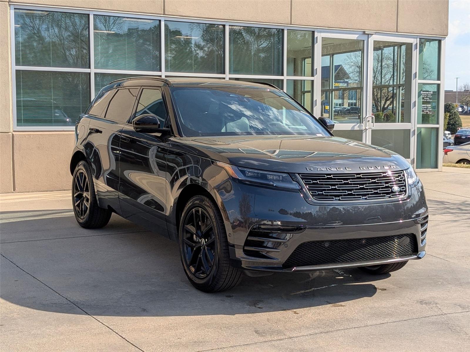 2026 Land Rover Range Rover Velar SE photo 2