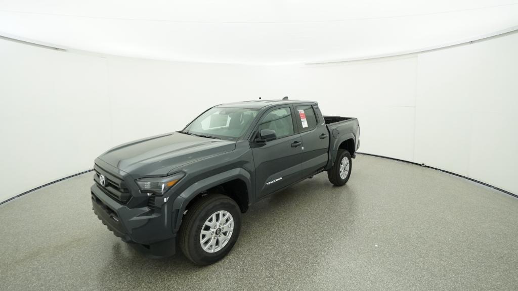 2025 Toyota Tacoma SR5's photo