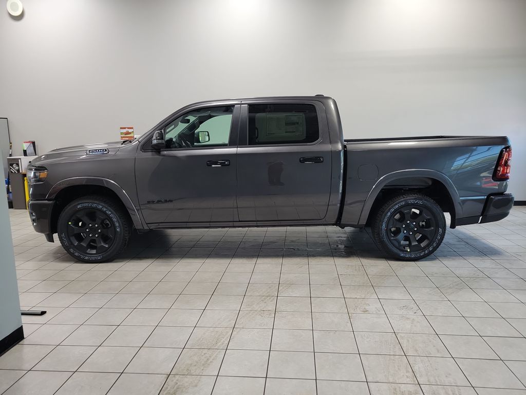 2025 Ram 1500 Big Horn Lone Star photo 4