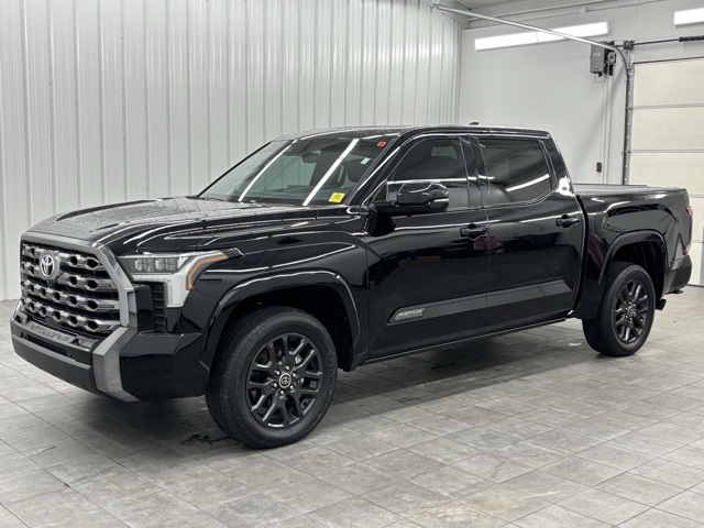 2023 Toyota Tundra Platinum CrewMax photo 3