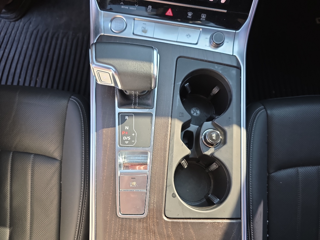 2020 Audi A7 Prestige photo 21