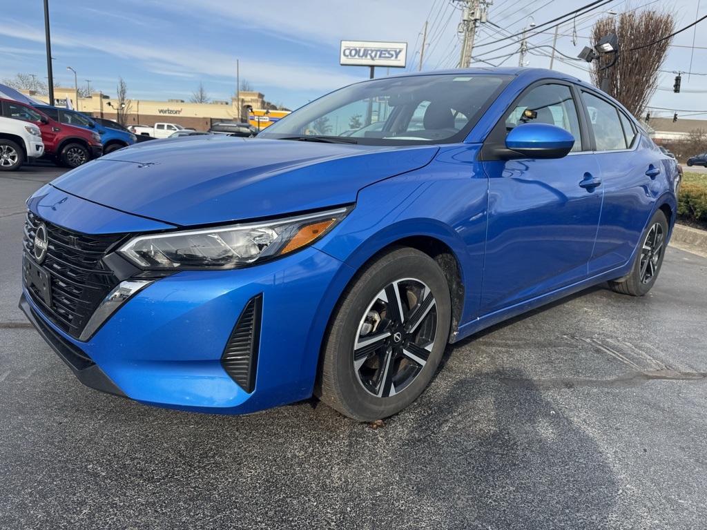 2024 Nissan Sentra SV's photo