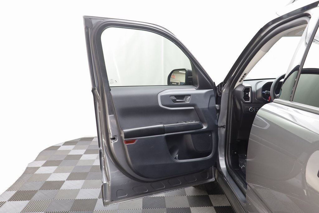 2022 Ford Bronco Big Bend photo 4