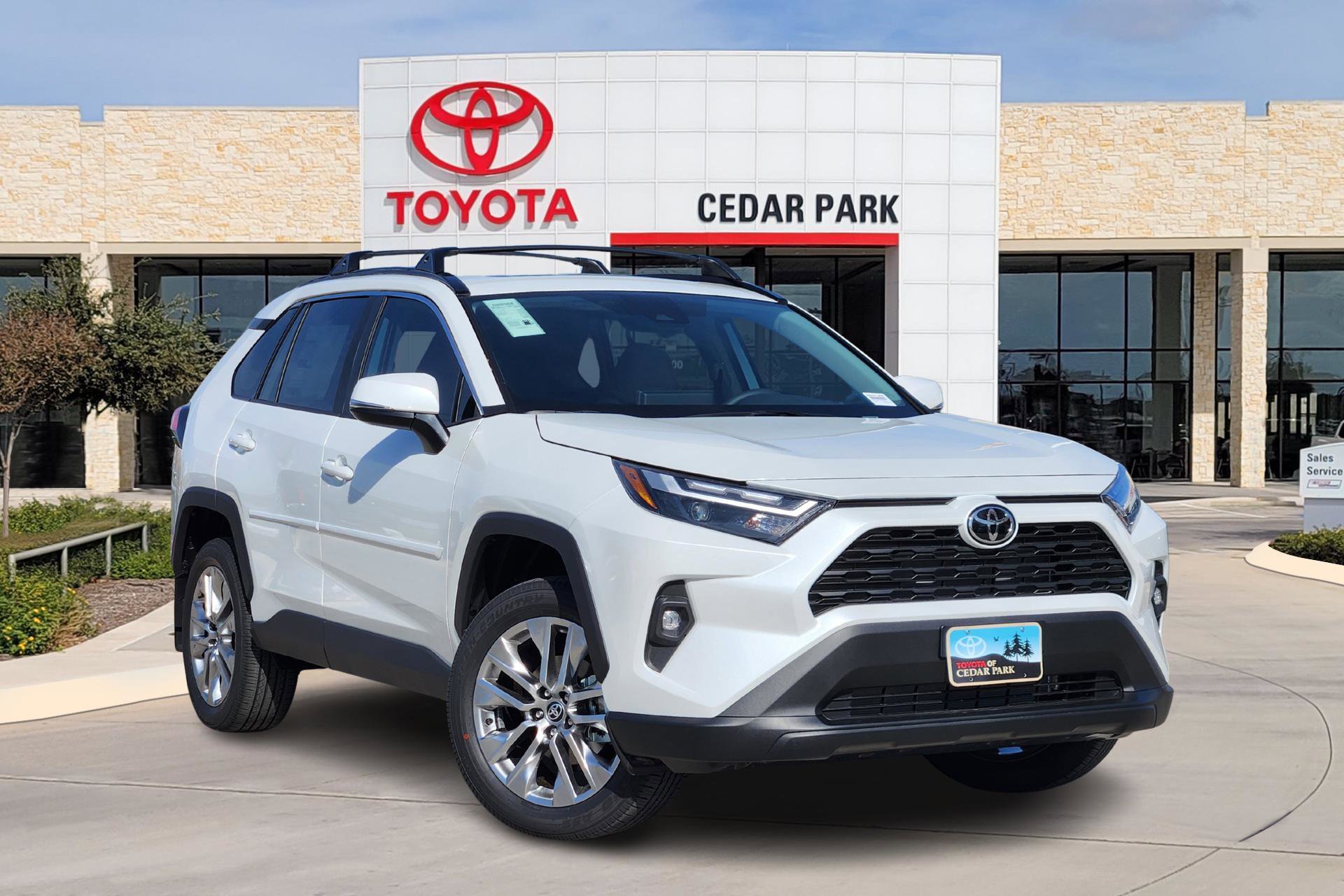 2025 Toyota RAV4 XLE Premium's photo