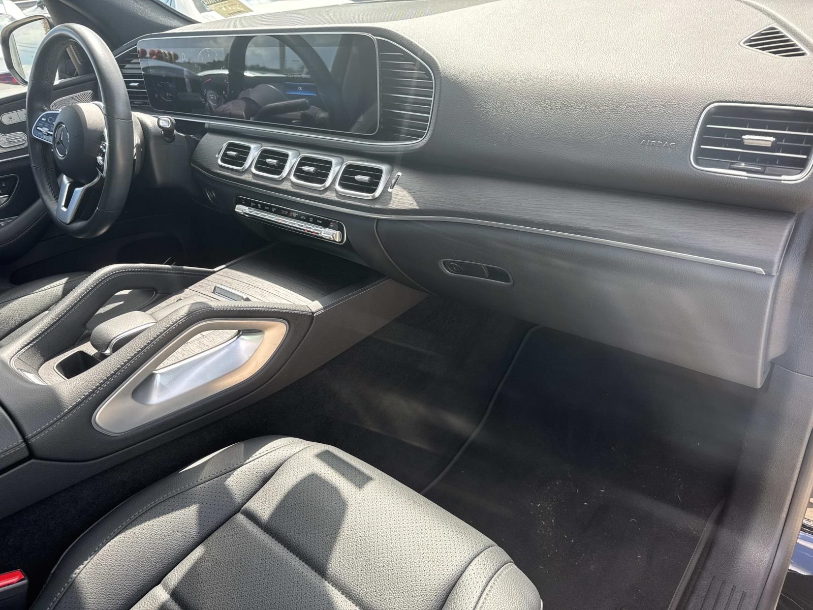 2022 Mercedes Benz GLE 350 photo 11