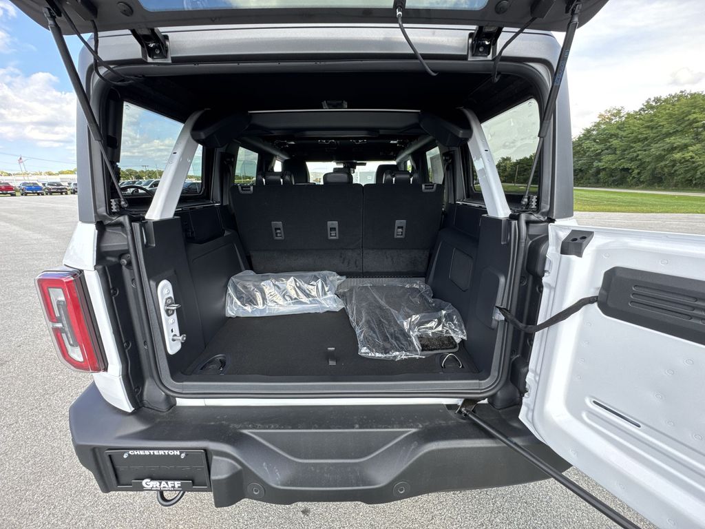2025 Ford Bronco Outer Banks photo 20