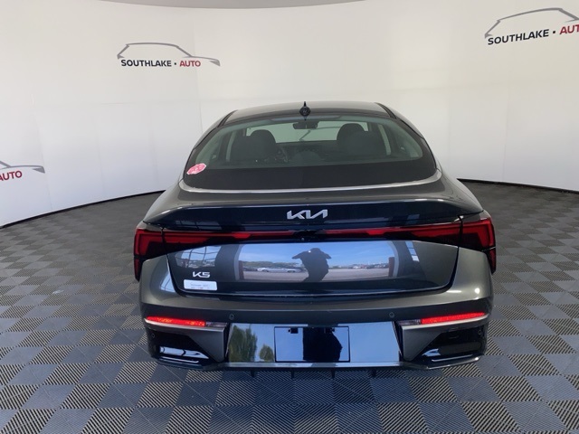 2025 Kia K5 LXS photo 8