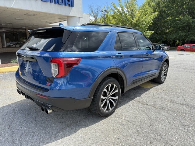 2020 Ford Explorer ST photo 2