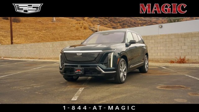 2026 Cadillac Vistiq Luxury's photo