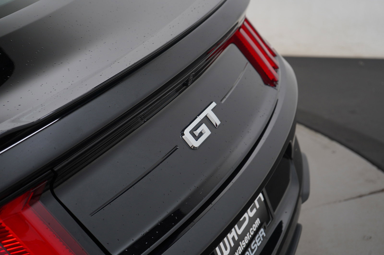 2020 Ford Mustang GT photo 32