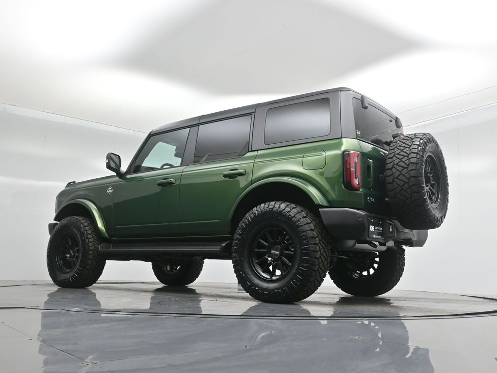 2025 Ford Bronco Outer Banks photo 48