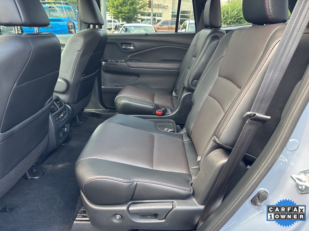 2022 Honda Pilot Black Edition photo 43