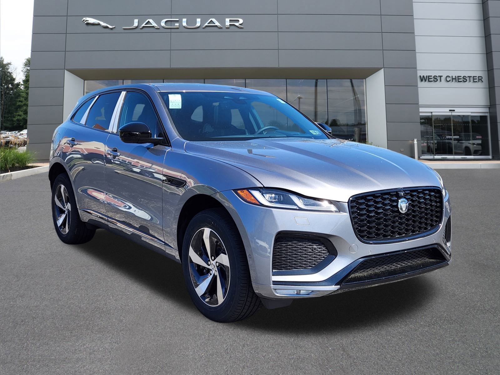 2026 Jaguar F-PACE P250 R-Dynamic S photo 2