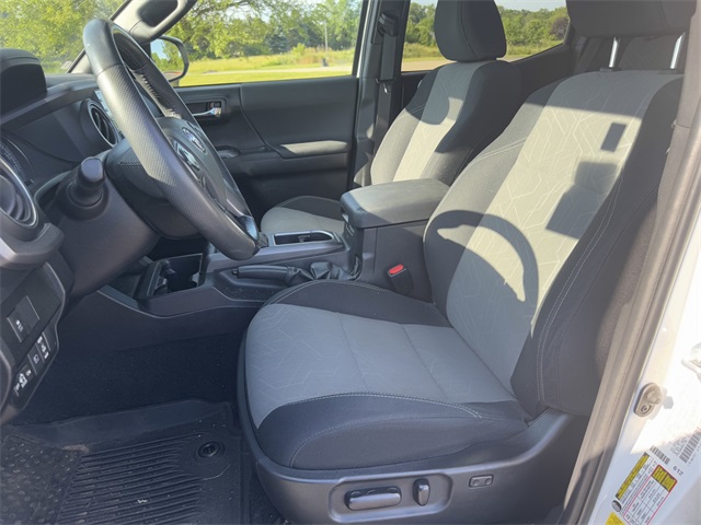 2022 Toyota Tacoma TRD Sport 4x4 photo 20