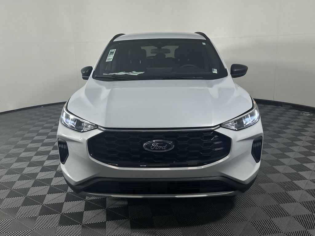 2025 Ford Escape ST-Line photo 2