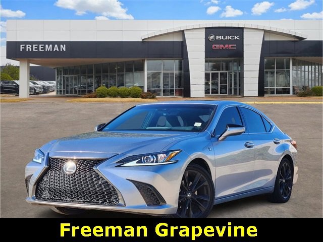 2022 Lexus ES F SPORT's photo