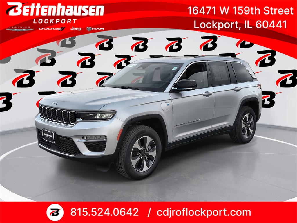 2023 Jeep Grand Cherokee 4xe's photo