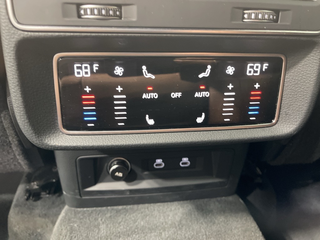 2022 Audi Q8 55 Premium Plus photo 20