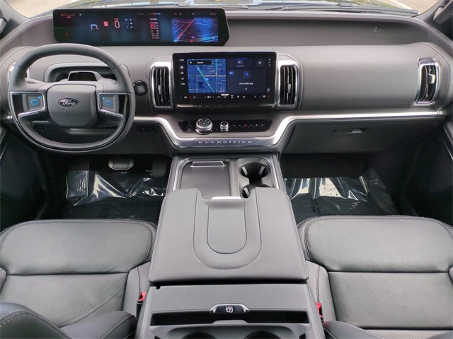 2025 Ford Expedition Platinum photo 15