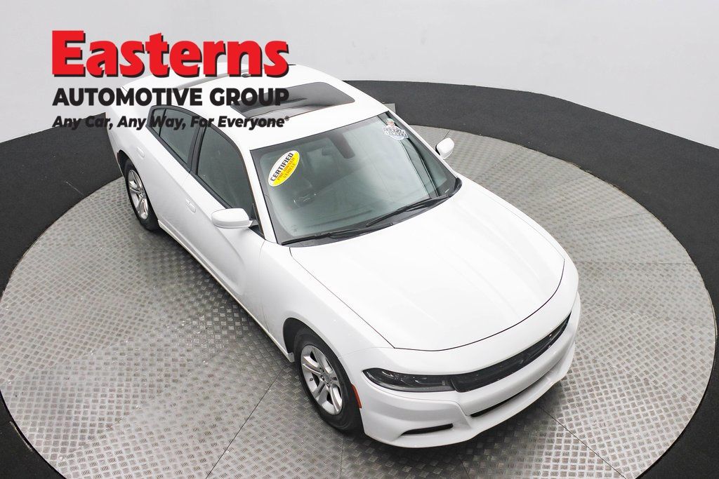 2022 Dodge Charger SXT photo 3