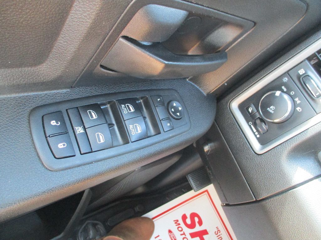 2018 Ram 2500 Tradesman photo 9