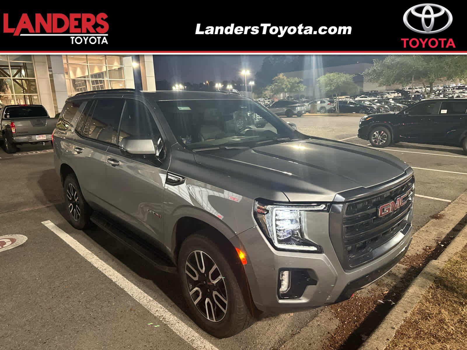 2024 GMC Yukon AT4's photo