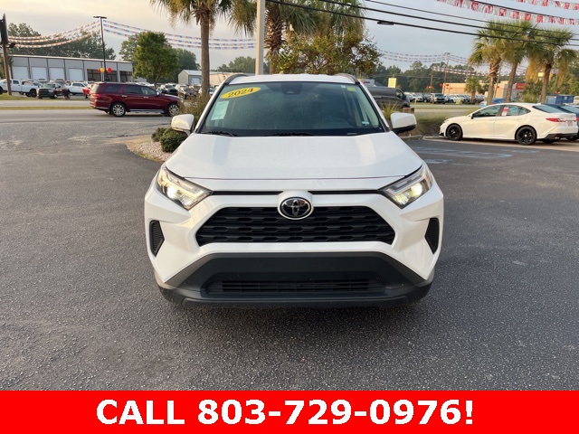 2024 Toyota RAV4 XLE photo 26