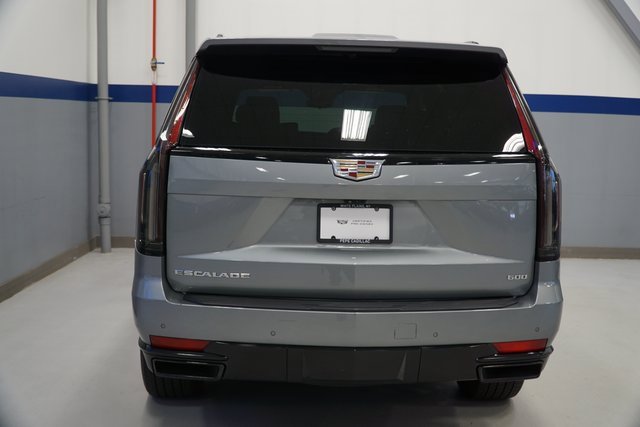 2023 Cadillac Escalade Sport photo 4