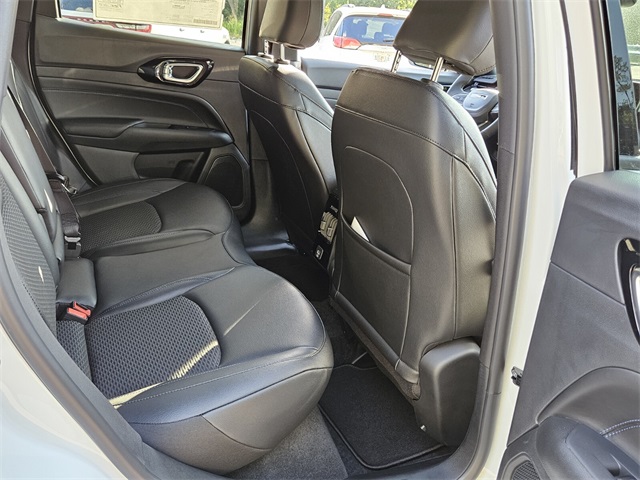 2026 Jeep Compass Latitude photo 14