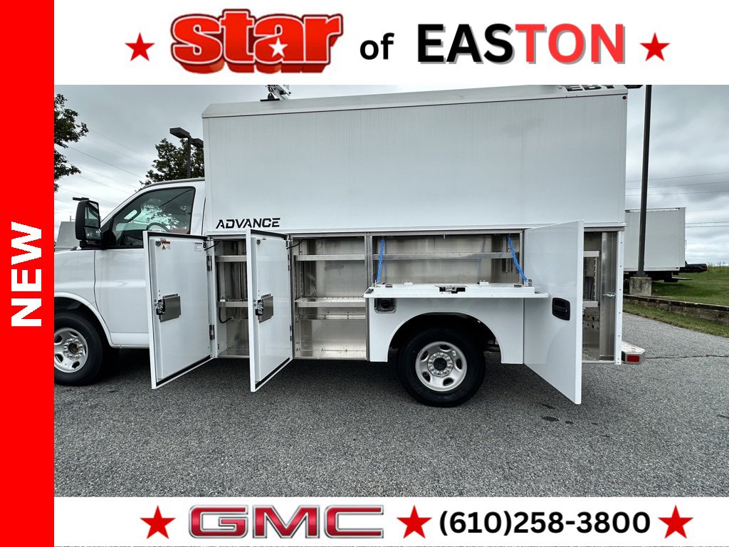 2025 Gmc Savana Cutaway 3500 photo 17